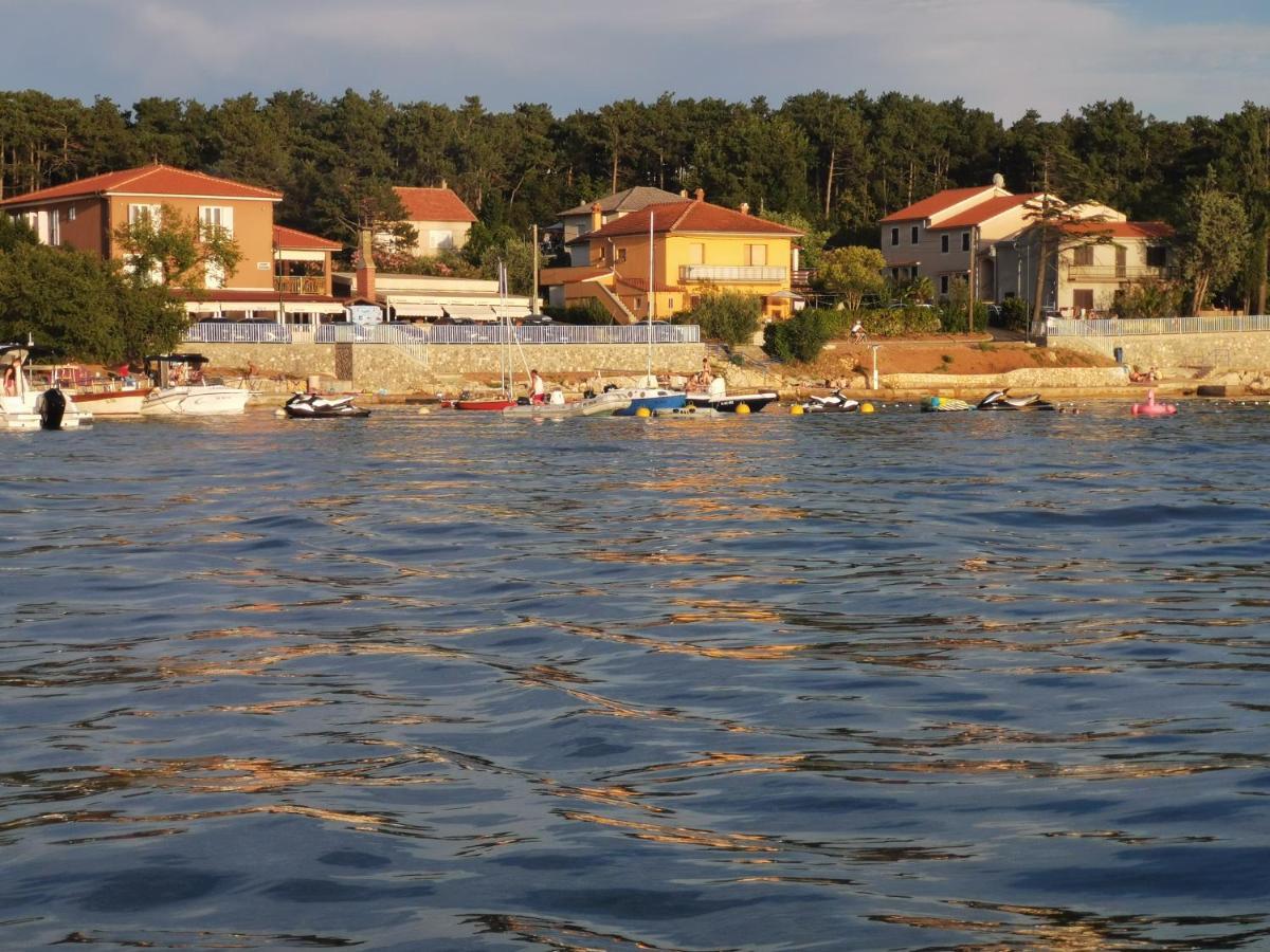Apartments Dajana Silo Εξωτερικό φωτογραφία