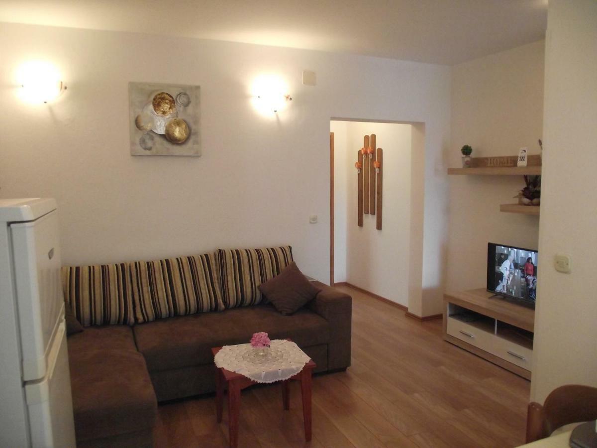 Apartments Dajana Silo Εξωτερικό φωτογραφία